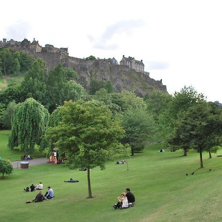 Lochend Park View Apartment Edinburgh Dış mekan fotoğraf